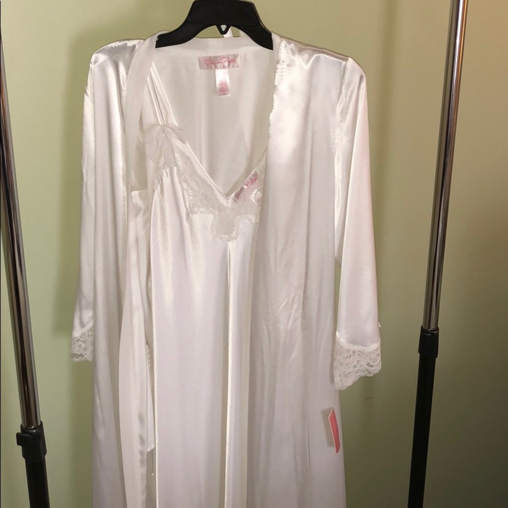 Floor length Night gown and robe set